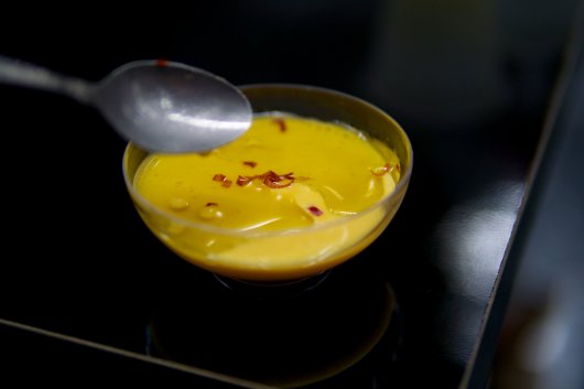 Mangosorbet mit NOAN-Olivenöl Mangosorbet mit NOAN-Olivenöl
