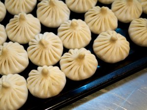Rohe Khink'ali Rohe ხინკალი (Khink'ali) - Teigtaschen mit Faschiertem gefüllt