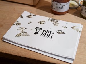 Flyer Hut & Stiel Flyer von "Hut & Stiel - Die Wiener Pilzkultur"