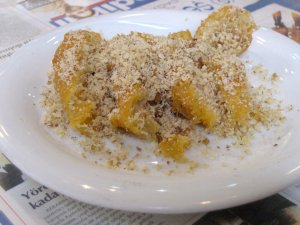 Dessert (Şehzade Erzurum Cağ Kebabi) Dessert (Şehzade Erzurum Cağ Kebabi)