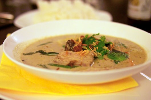 Penang-Curry mit Koriandergrün