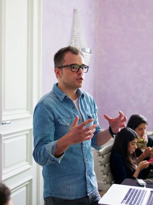 Jürgen Liechtenecker beim Curry-Vortrag Jürgen Liechtenecker beim Curry-Vortrag