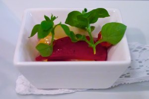 Gebratener Paprika & saure Gurke Gebratener Paprika & saure Gurke