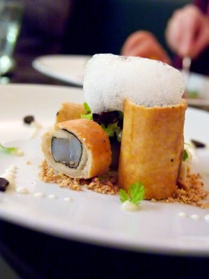 Gebackene Garnele, Taschenkrebstartare, Nußtarte Gebackene Garnele, Taschenkrebstartare, Nußtarte