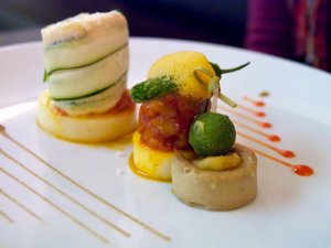 Seeteufelfilet, Ratatouille, Grieskuchen, grüne Pimientos von Stefan Prieler Seeteufelfilet, Ratatouille, Grieskuchen, grüne Pimientos