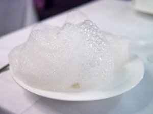 Kokos, Ananas, Rum, Piña Colada Bubbles I Kokos, Ananas, Rum, Piña Colada Bubbles