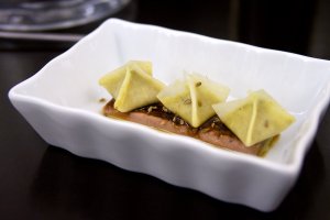 Wildschweinterrine mit Mairüben und Heuschreckenpastete mit Gin-Dressing und Anis Wildschweinterrine mit Mairüben und Heuschreckenpastete mit Gin-Dressing und Anis von Harald Irka