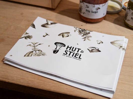 Flyer von "Hut & Stiel - Die Wiener Pilzkultur"